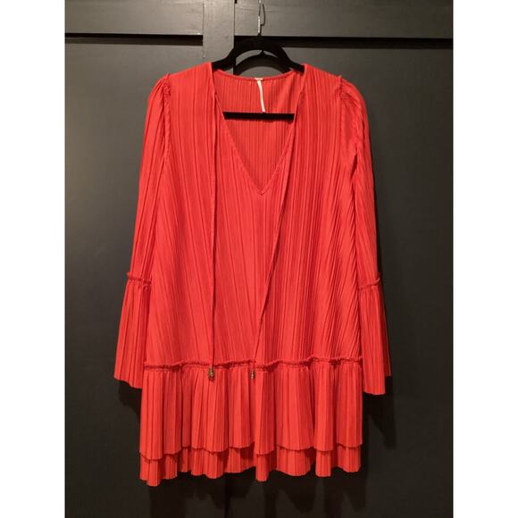 Free People Cant Help it tiered pleated red Long sleeve boho mini dress xs - Picture 10 of 10